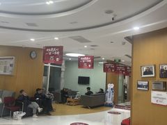 -雅悦齿科(顾村公园店)