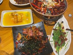 -隔壁老王·家常云南菜(花巷店)