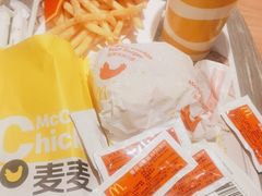 -麦当劳(玉桥中路店)