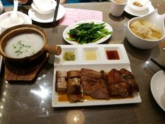 -新大咀港式茶餐厅(宝山万达店)