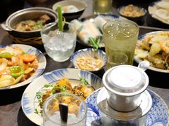 -Cuc Gach Quan Restaurant