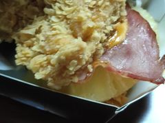 培根鸡腿重磅肉霸堡-肯德基(亦庄上海沙龙店)