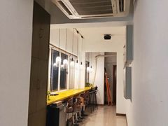 -YOGO优果密室逃脱(新佳丽广场店)