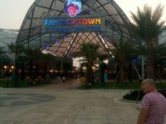 -三亚海昌梦幻海洋不夜城