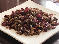 -扒虾小妹儿麻辣海鲜(宏图街店)