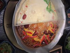 -湊湊火锅·茶憩(打浦桥日月光店)