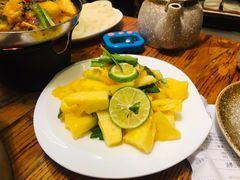 -滇香肴·云南菜蒸汽石锅鱼(云南北路店)