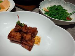 -虹潮荟·餐桌上的美食地理(太阳宫店)