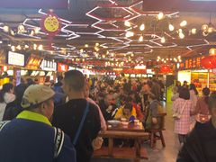 大堂-八一好吃街·高品美食广场