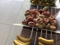 等候区水果-小科自助海鲜烧肉(高区店)