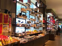 面包甜点陈列柜-百年义利(北兴路店)