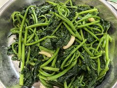-黄B湛江鸡饭店(粤垦路店)