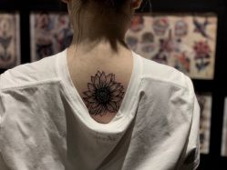-怪咖纹身