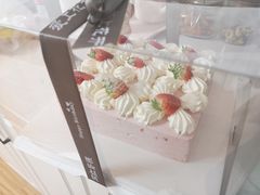 -爱上花开·蛋糕·安佳动物奶油轻奢私人定制(凯德店)