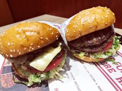 -The Habit Burger Grill 哈比特汉堡(爱琴海店)