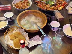 -富正毅三下锅·湘西韵味(天门山索道店)