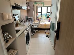 -东方体育中心(地铁站)