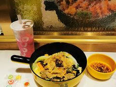 小料-小谷姐姐麻辣拌·麻辣烫(三里屯泰悦豪庭店)