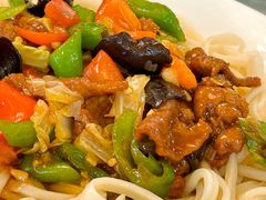 过油肉拌面-汗腾格里·风味餐厅(新疆驻京办店)