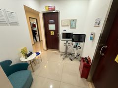 -瑞尔齿科(颐堤港诊所)