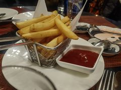 -WOLFGANG PUCK KITCHEN & BAR(迪士尼小镇店)