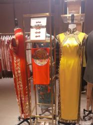 -藤薰定制中式嫁衣礼服旗袍店