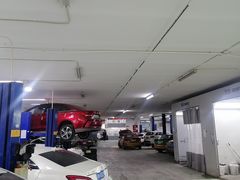 -友谊汽车维修保养·钣金喷漆事故定损·洗车贴膜