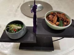 -沪华海鲜大酒楼(南汇店)
