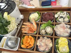 -雪梅月子中心(华侨城店)