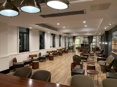 大堂-星巴克臻选(广州沙面店)