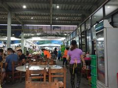 大堂-四川小胡子海鲜(丁村万人海鲜广场店)