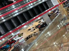 -优衣库(深圳万象天地旗舰店)
