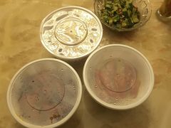 -龙巢盱眙龙虾·牛蛙·烧烤宵夜(八卦岭店)