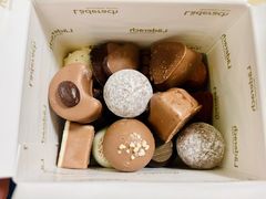 -Laderach 莱德拉(上海环贸iapm店)