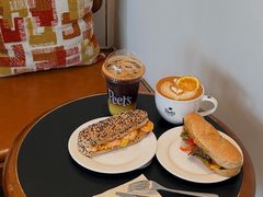 -Peet's 皮爷咖啡(乐峰店)