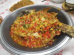 -堂瓦里·33年传统赣菜(第一街区店)