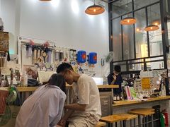 -无牌咖啡&酒馆