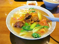 坊门牛筋牛腩手擀面-坊门老街(宜山路店)