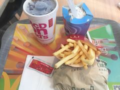 -麦当劳(伟城广场店)