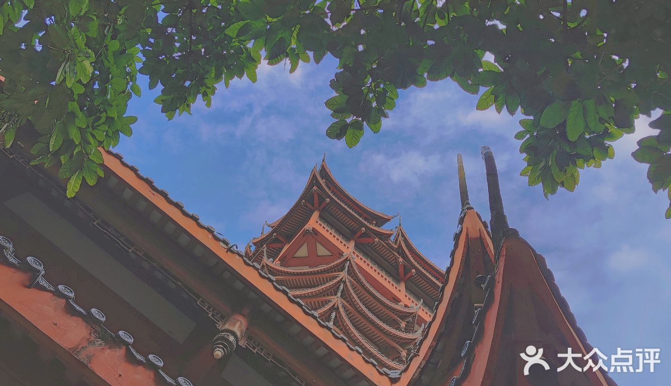 等个好天气，太不容易了❗成都的天，就像姑娘的情绪一样