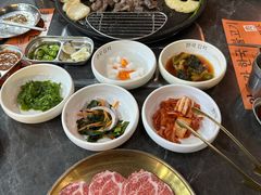 -彭妈家•韩国烤肉料理(张杨路店)