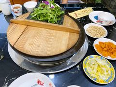 -老村长铁锅宴(航才路店)