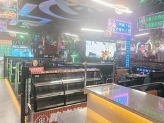 -路边边地标烧烤·川菜·小龙虾·音乐酒馆(良乡长虹店)