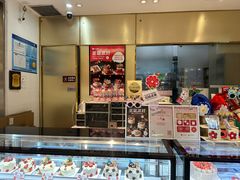 -花花卷卷·鲜食蛋糕(静安久光百货店)