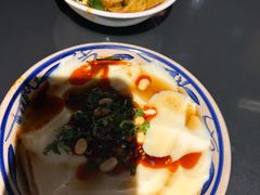 -艳阳天民俗村(公园路店)