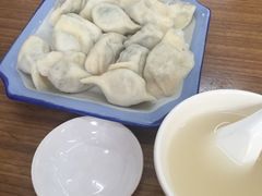 -乐回头饺子店