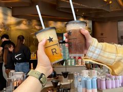 -星巴克臻选(成都太古里店)