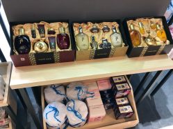 -唐三彩智能美妆体验馆