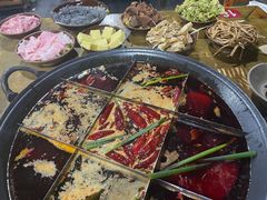 -正南齊北重庆老火锅(光华村直营店)