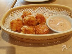-必胜客(新中纬店)